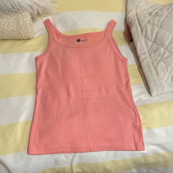 Women's Y2K near-vintage Gap shell pink tank top EUC - Picture 1 of 8
